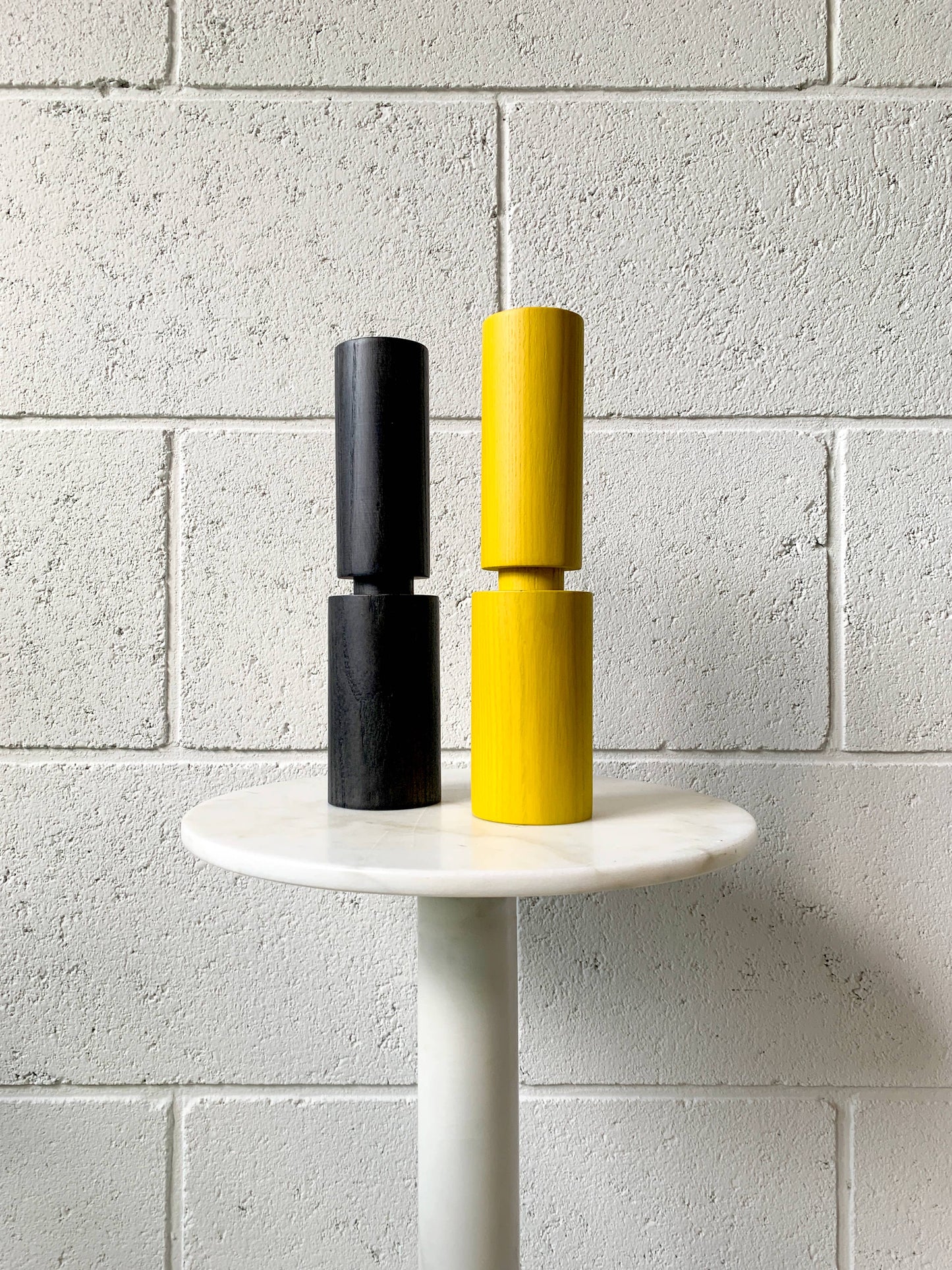 HOVE wood salt / pepper mill
: BLACK ASH